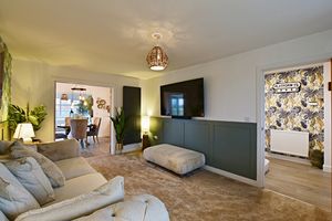 Photo 28- click for photo gallery